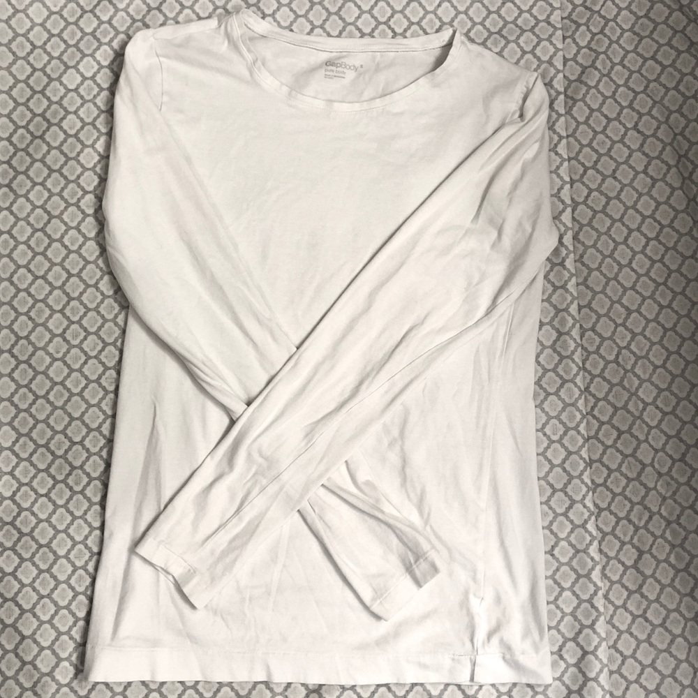 🌟EUC GapBody basic long sleeve-t size Small White